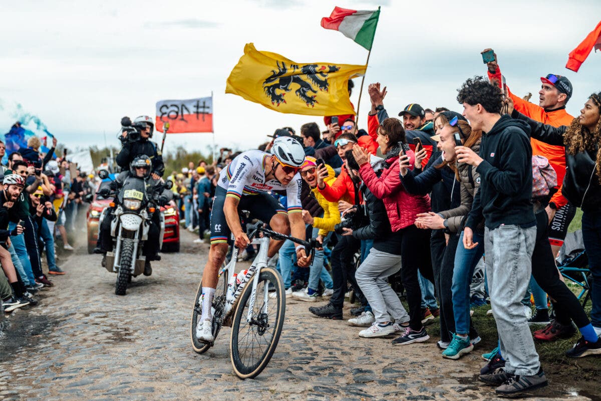 Paris Rou Photo Essay: The Drama of Paris-Roubaix by Chris Auld
