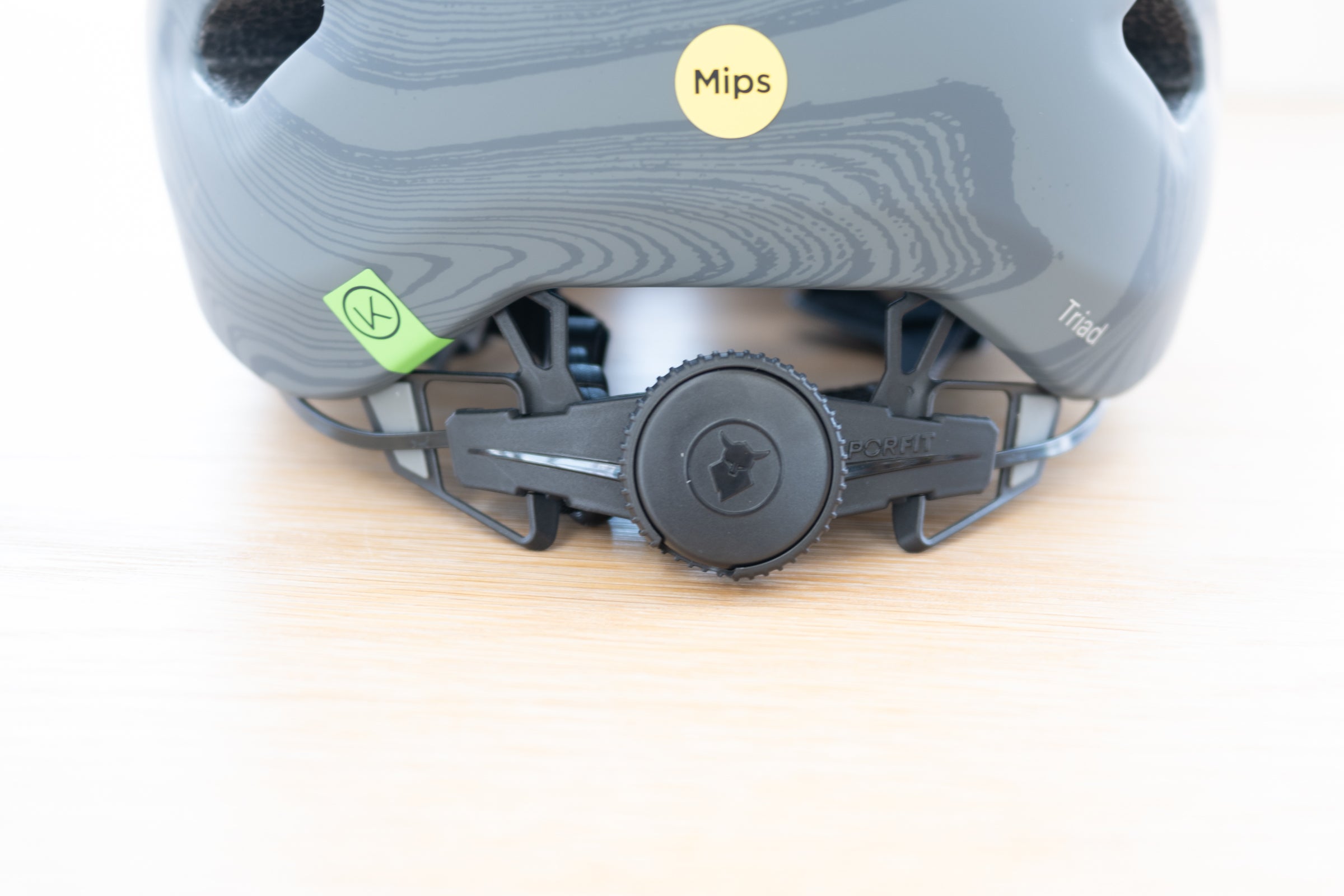 S.D.I. Mistreated '89 スピードメタル レア The Smith Triad Helmet Has an Integrated Aleck Crash Sensor
