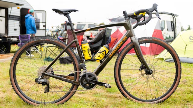 Review: The Argon 18 Dark Matter Is Perfect for Enjoying the View