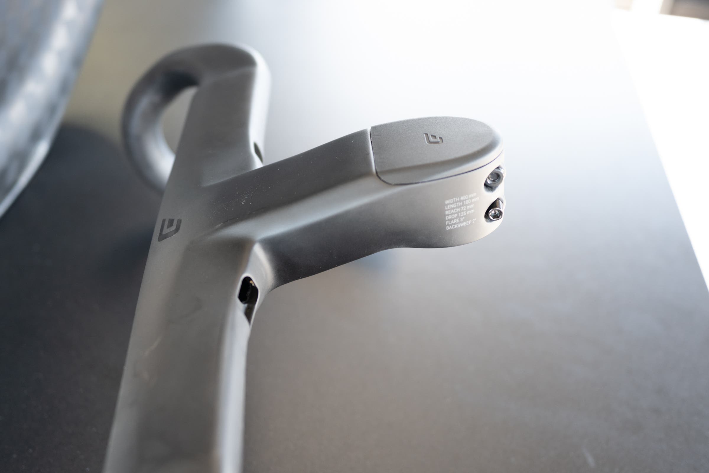 detail of the Cadex carbon handlebar steerer tube cover.