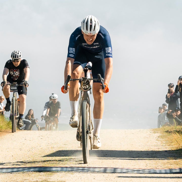 Results: Brennan Wertz and Cassia Boglio Win Sea Otter Gravel Race - Velo