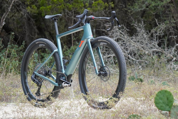 Review: The 3T Extrema Italia Feels In A Class Of Its Own 11 3T Extrema Italia review-38