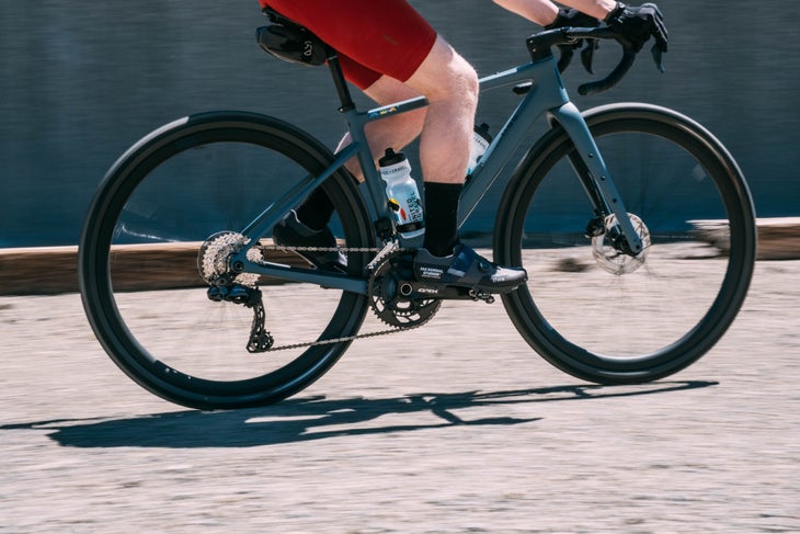 First Ride: Shimano GRX Di2 12-Speed RX825 - Velo