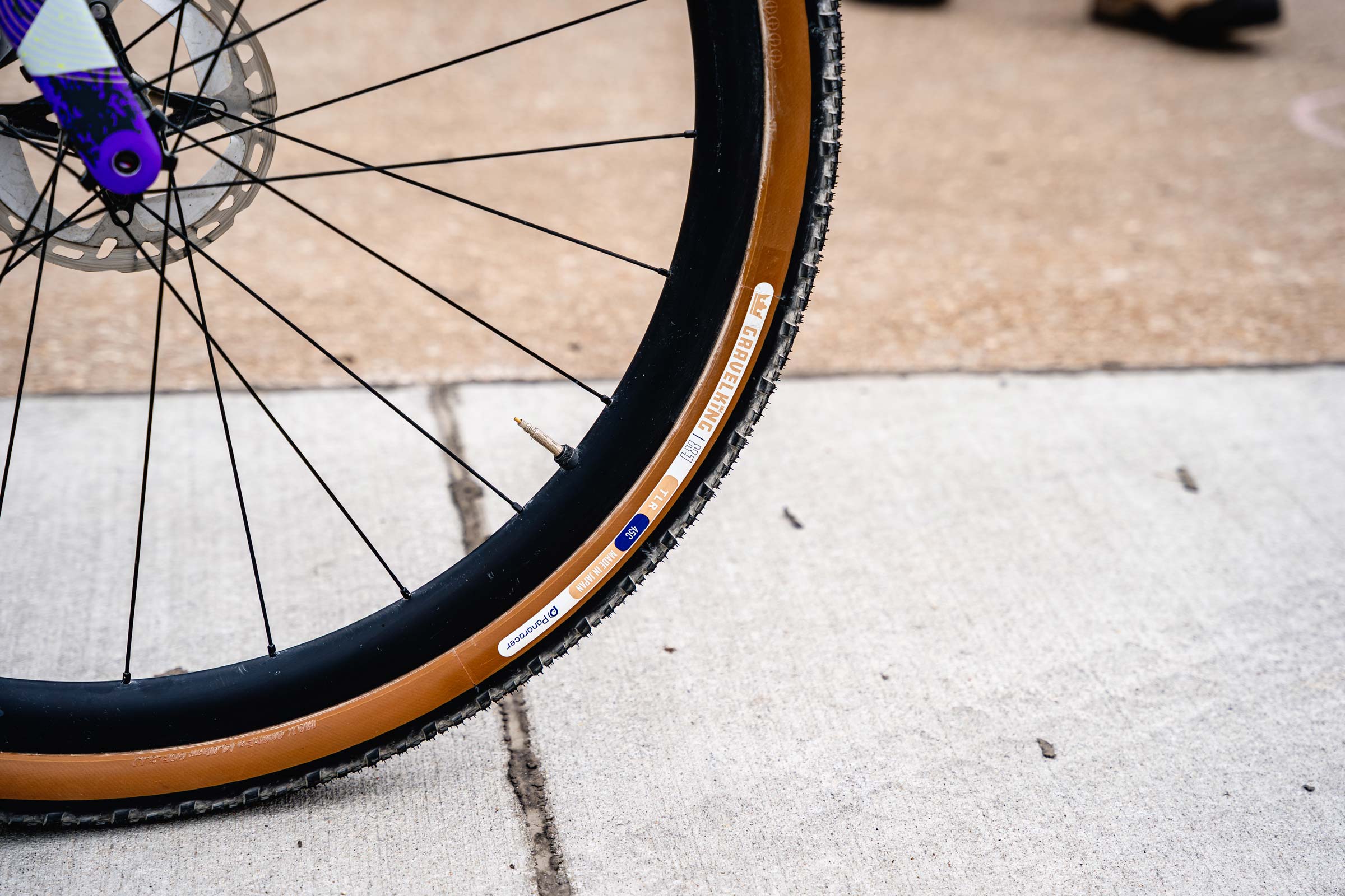 Bike Check: Iz King's Scott Addict Gravel RC for Unbound Gravel