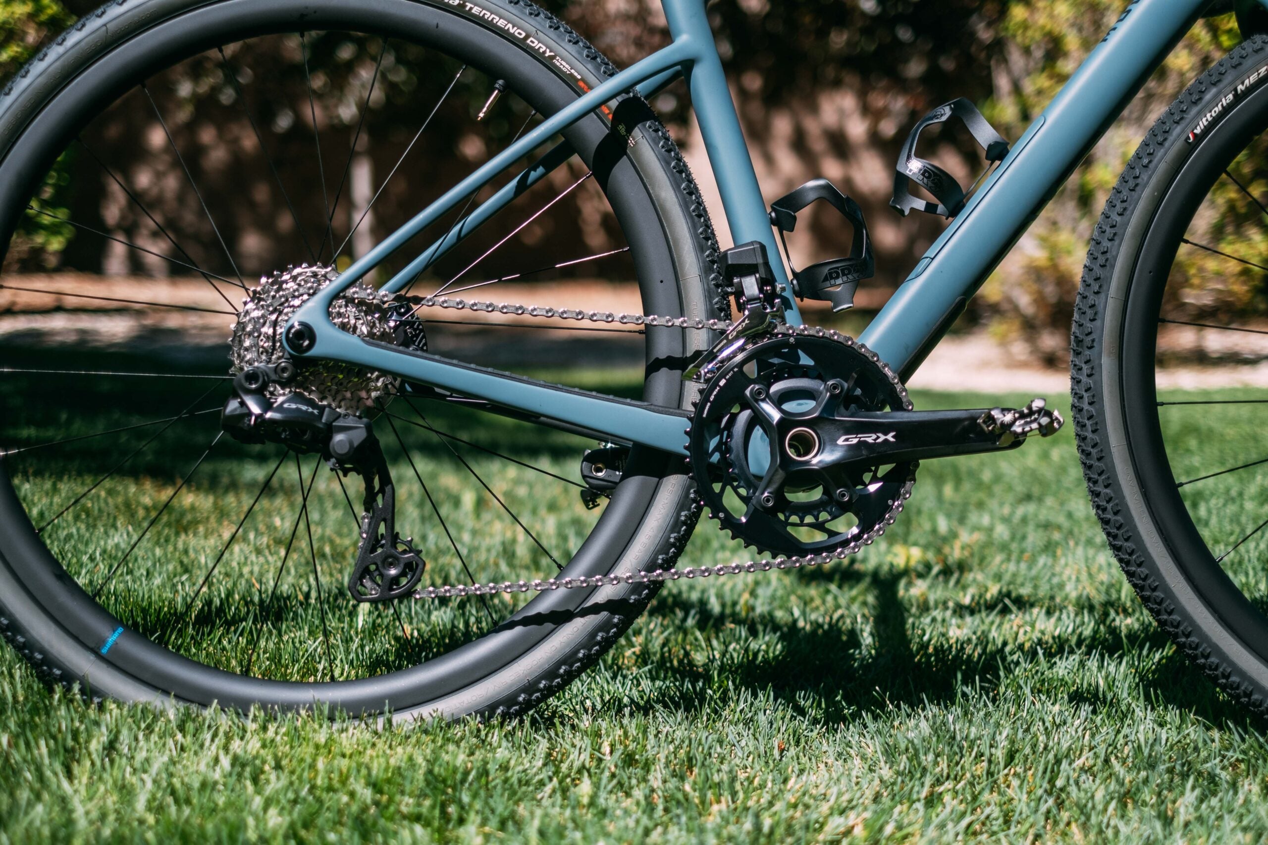 Shimano GRX Di2 RX825 Goes 12-speed And Wiredless, But Still No 1x Option