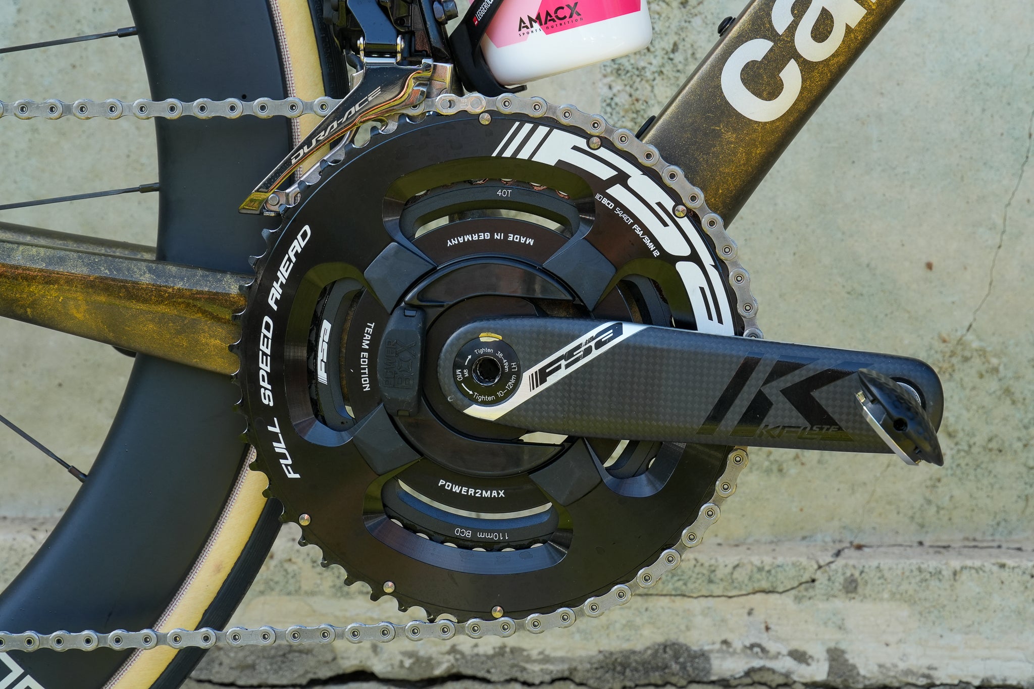 2024 Tour de France Bike Check: Richard Carapaz's Gold Bike - Velo