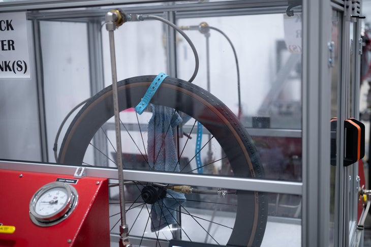 Zipp 303 XPLR SW tire testing