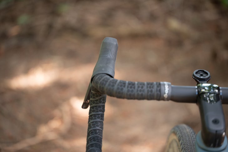 SRAM RED controls