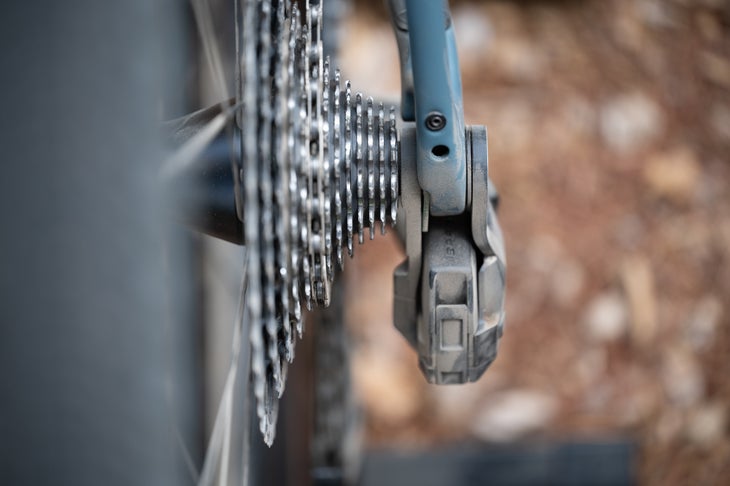 SRAM UDH mounting