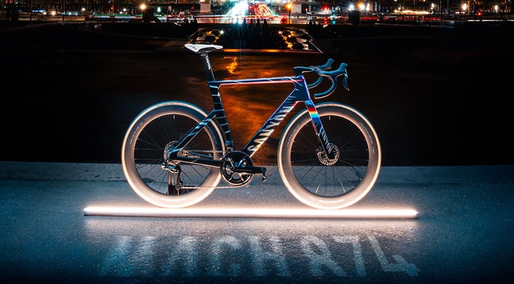 Canyon Mach 574 bike for paris olympics 2024