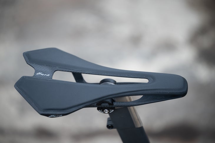 Berkl Lupine saddle