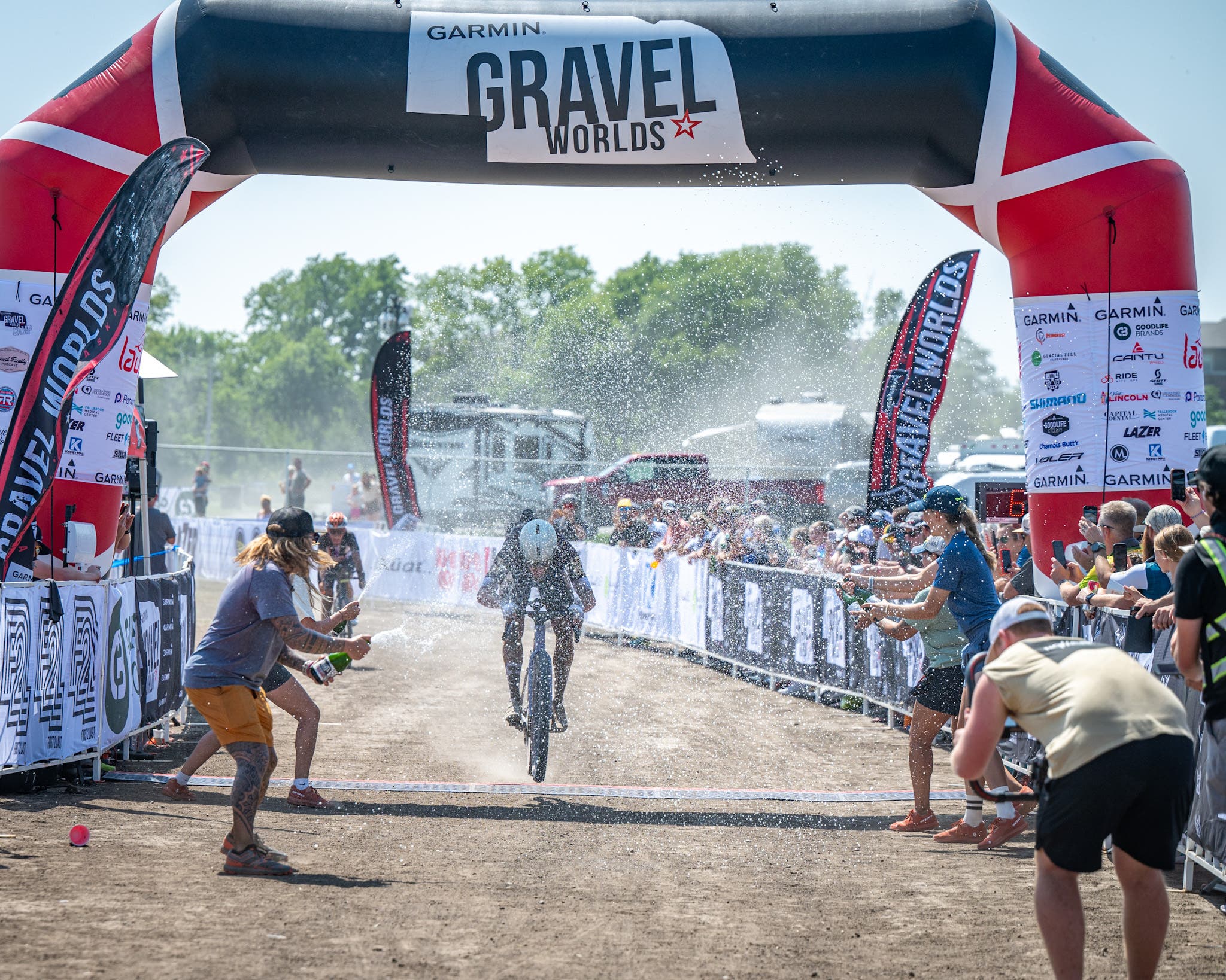 Results: Lauren Stephens and Simen Nordhal Svendsen Win 2024 Garmin ...