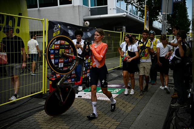'Nobody Likes It': Tour de France Femmes Peloton Reacts to 'Hellish' Split Stage 2 and 3