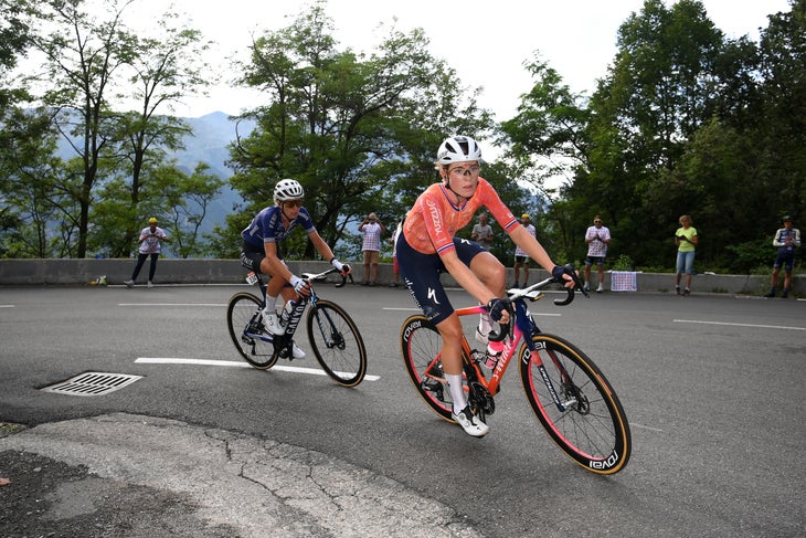 ALPE D'HUEZ, FRANCE - AUGUST 18: (L-R) Pauliena Rooijakkers of The Netherlands and Team Fenix-Deceuninck and Demi Vollering of The Netherlands and Team SD Worx - Protime compete in the breakaway during the 3rd Tour de France Femmes 2024, Stage 8 a 149.9km stage from Le Grand-Bornand to Alpe d'Huez 1828m / #UCIWWT / on August 18, 2024 in Alpe d'Huez, France. (Photo by Alex Broadway/Getty Images)