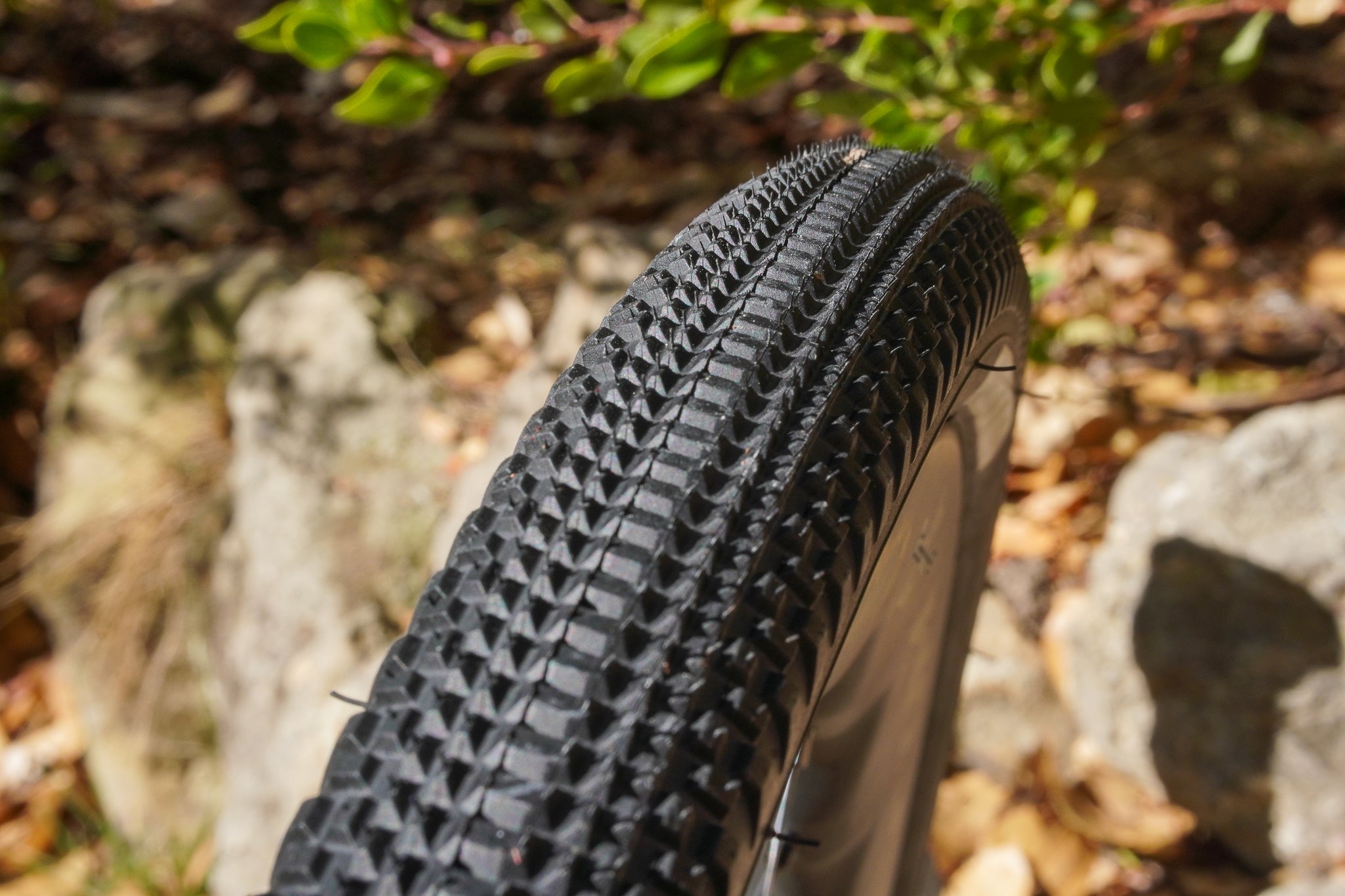 Best Gravel Tires Reviewed: How to Choose the Best Fast Gravel Tire - Velo