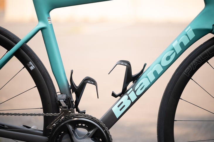 Elite Vico Carbon cages