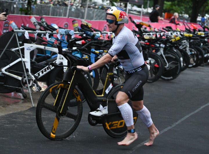 Blummenfelt races Ironman using Giant / Cadex equipment.