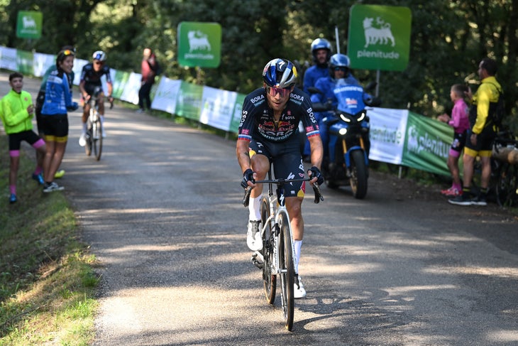 Roglič Romps to Red Jersey 3 ALTO DE MONCALVILLO, SPAIN - SEPTEMBER 06: Primoz Roglic of Slovenia and Red Bull Bora - hansgrohe attacks to win in the final climb during the La Vuelta - 79th Tour of Spain 2024, Stage 19 a 173.5km stage from Logrono to Alto de Moncalvillo 1490m / #UCIWT / on September 06, 2024 in Alto de Moncalvillo, Spain. (Photo by Dario Belingheri/Getty Images)