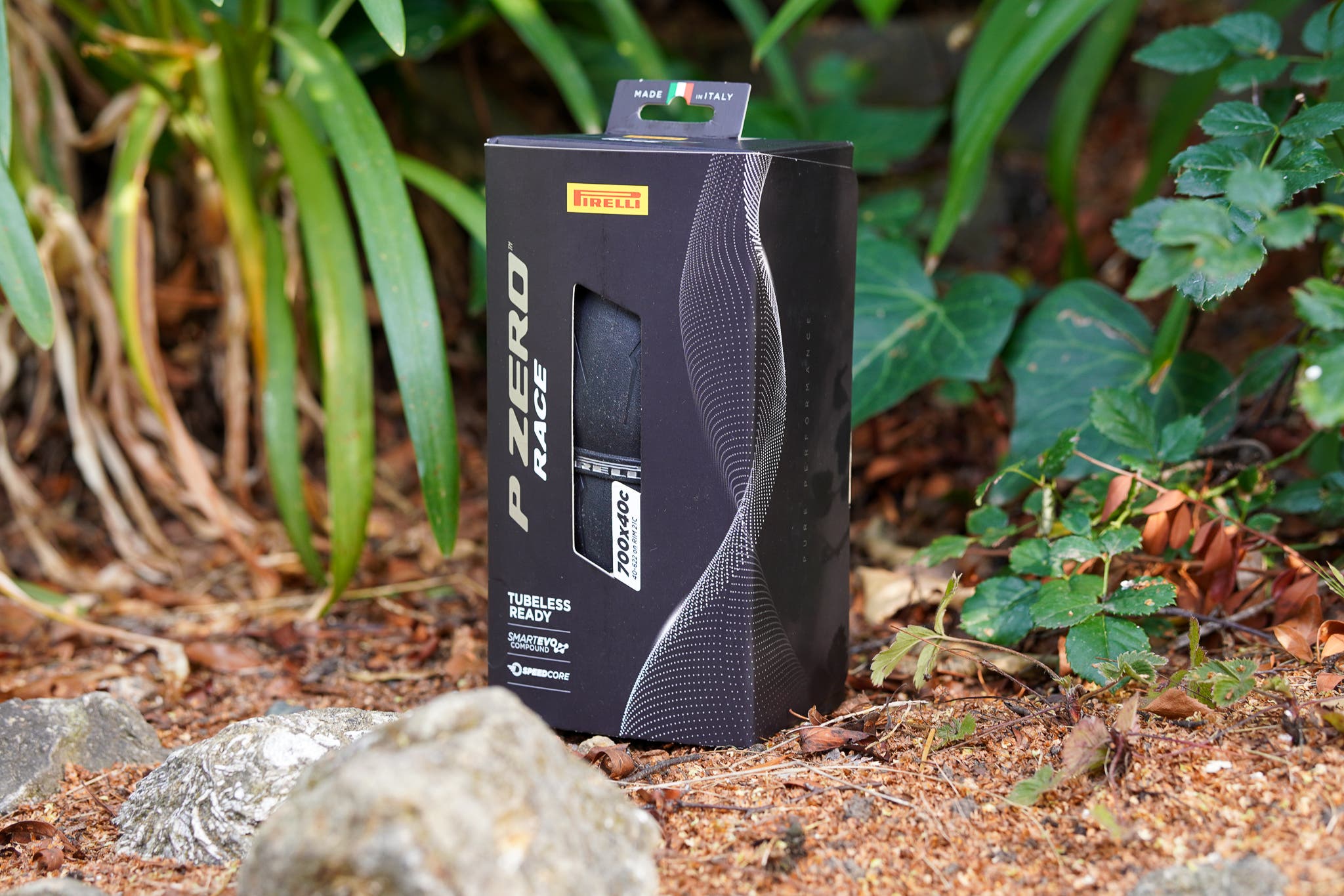 Pirelli P Zero Race TLR 40 mm tire first ride review-16