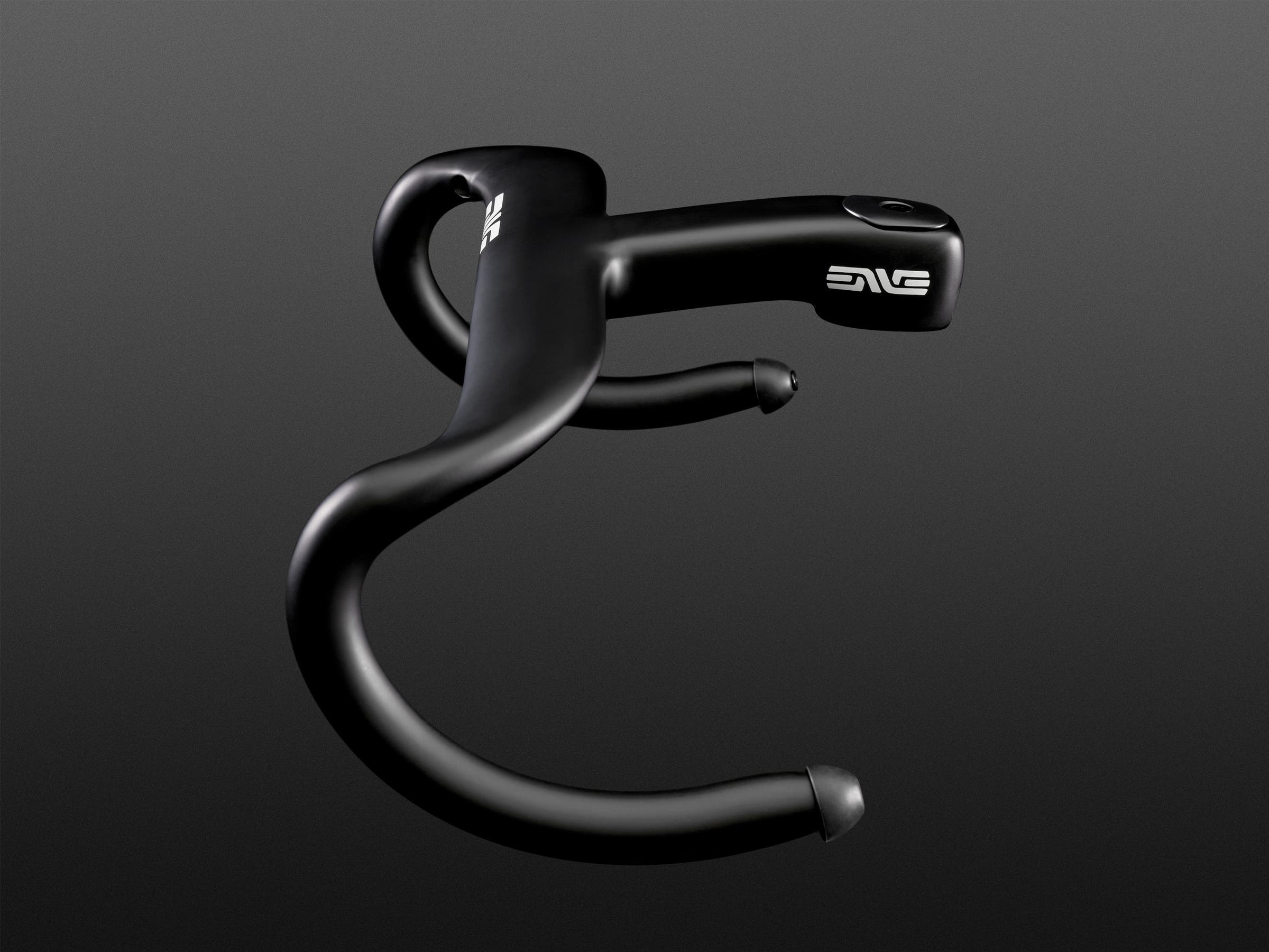 Enve Releases the SES Aero Pro One-Piece Handlebar Used by Tadej 