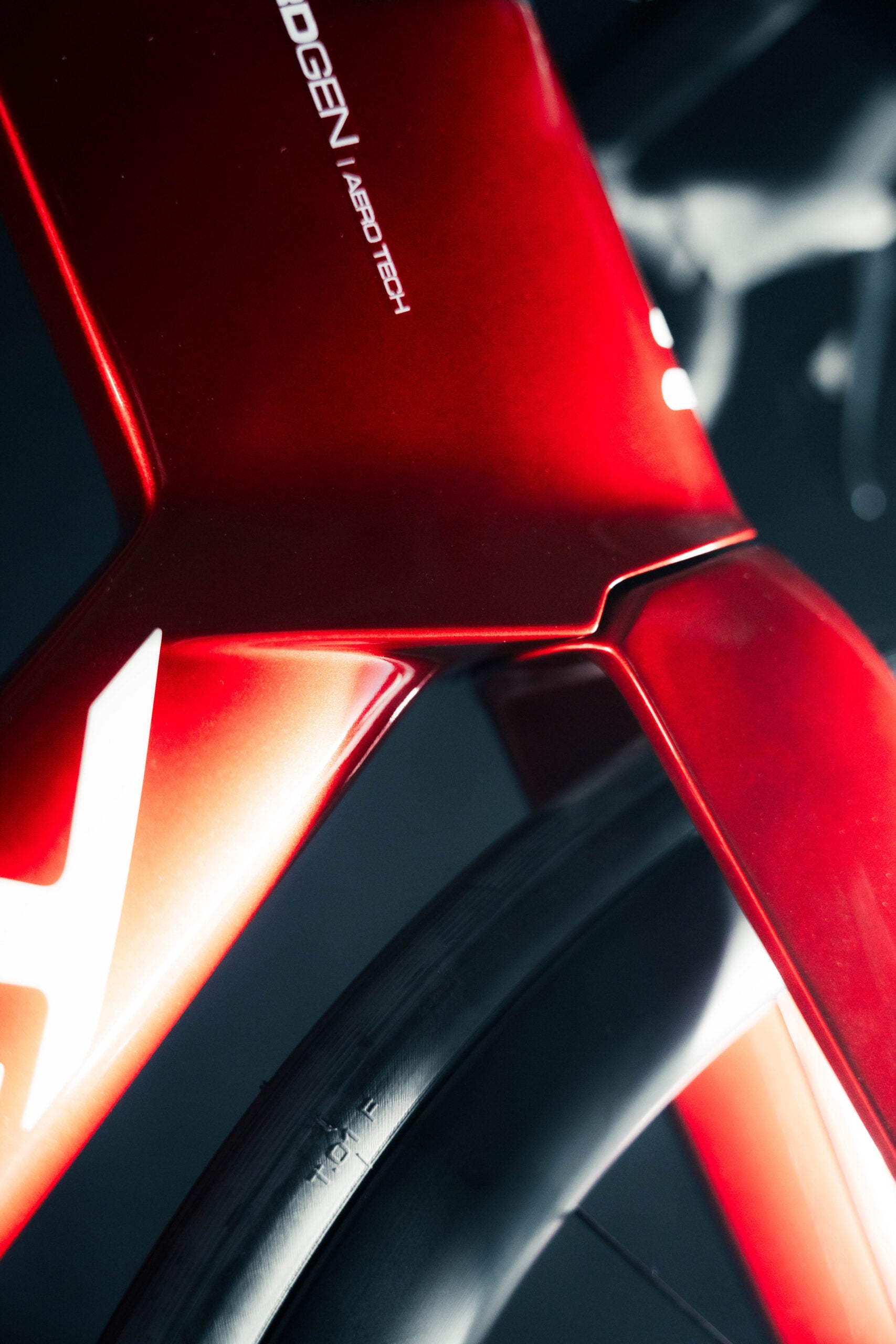 New Ridley Noah Fast Road Bike Pushes Limits of UCI Regulation - Velo