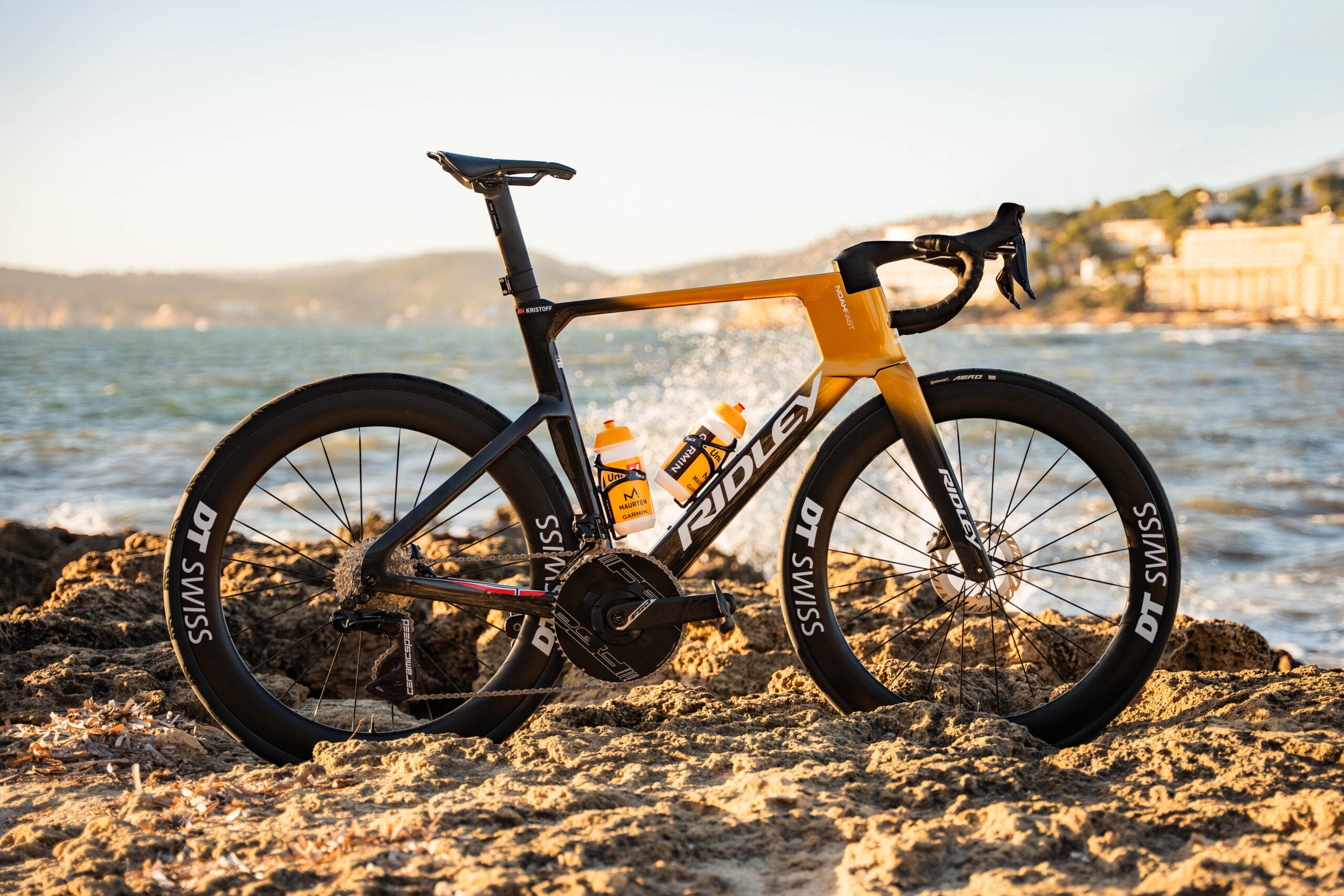 New Ridley Noah Fast Road Bike Pushes Limits of UCI Regulation - Velo