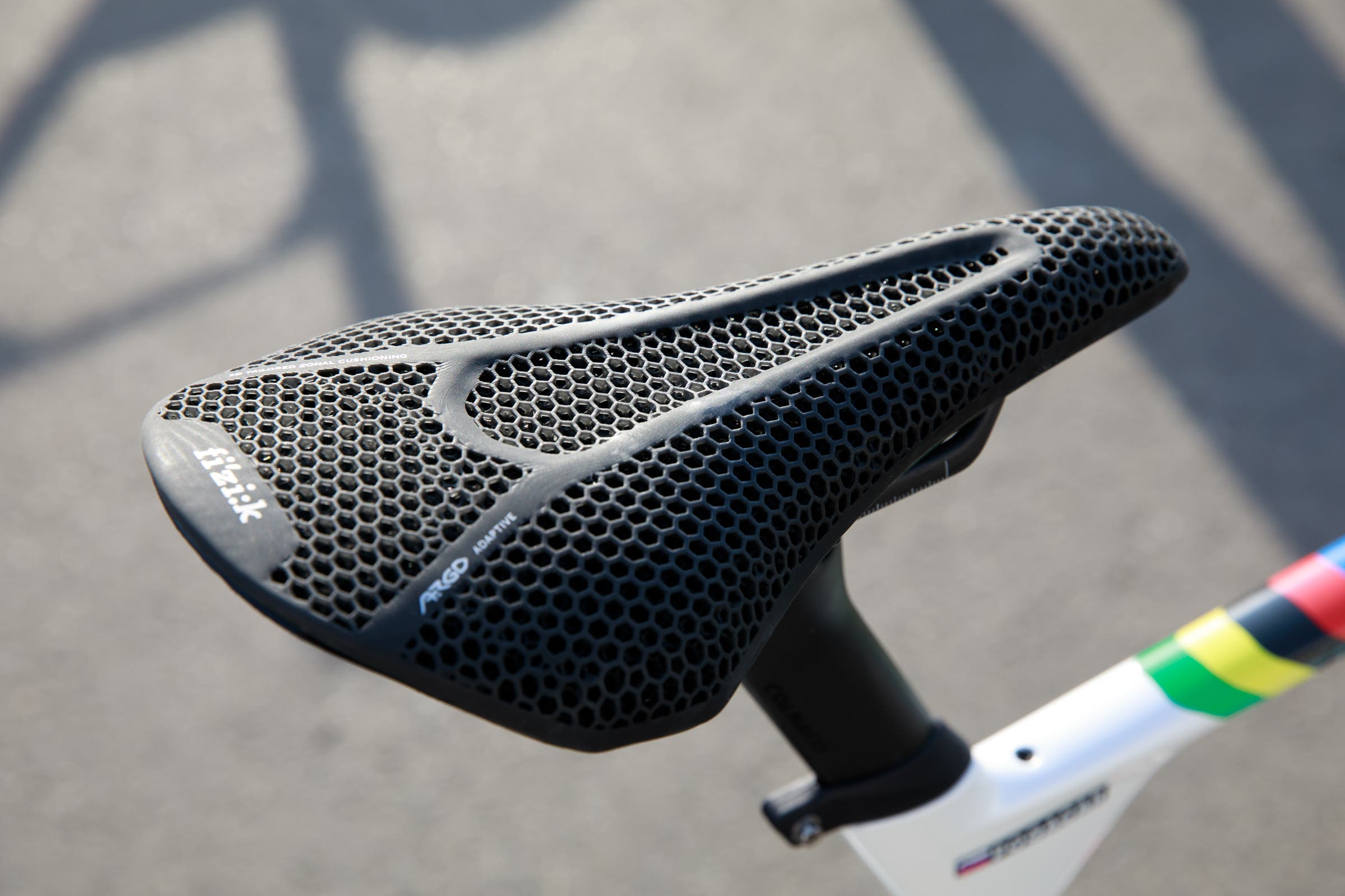 Fizik 3D printed saddle