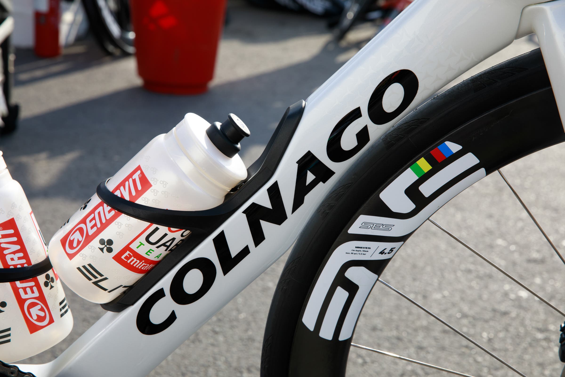Colnago Y1Rs with Enve SES 4.5