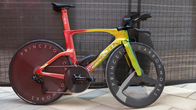 Check Out the Monster Chainring on Josh Tarling's Pinarello Time Trial Setup
