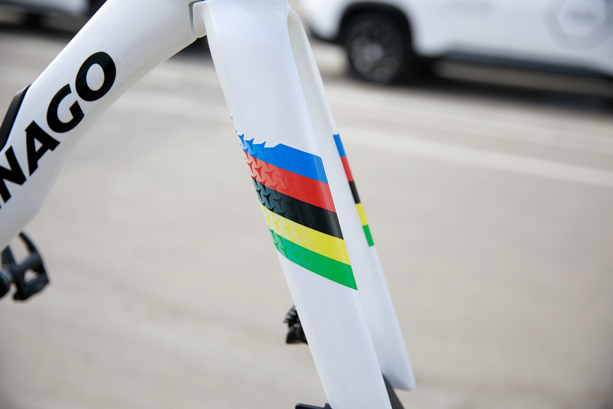 Colnago Y1Rs with rainbow stripe