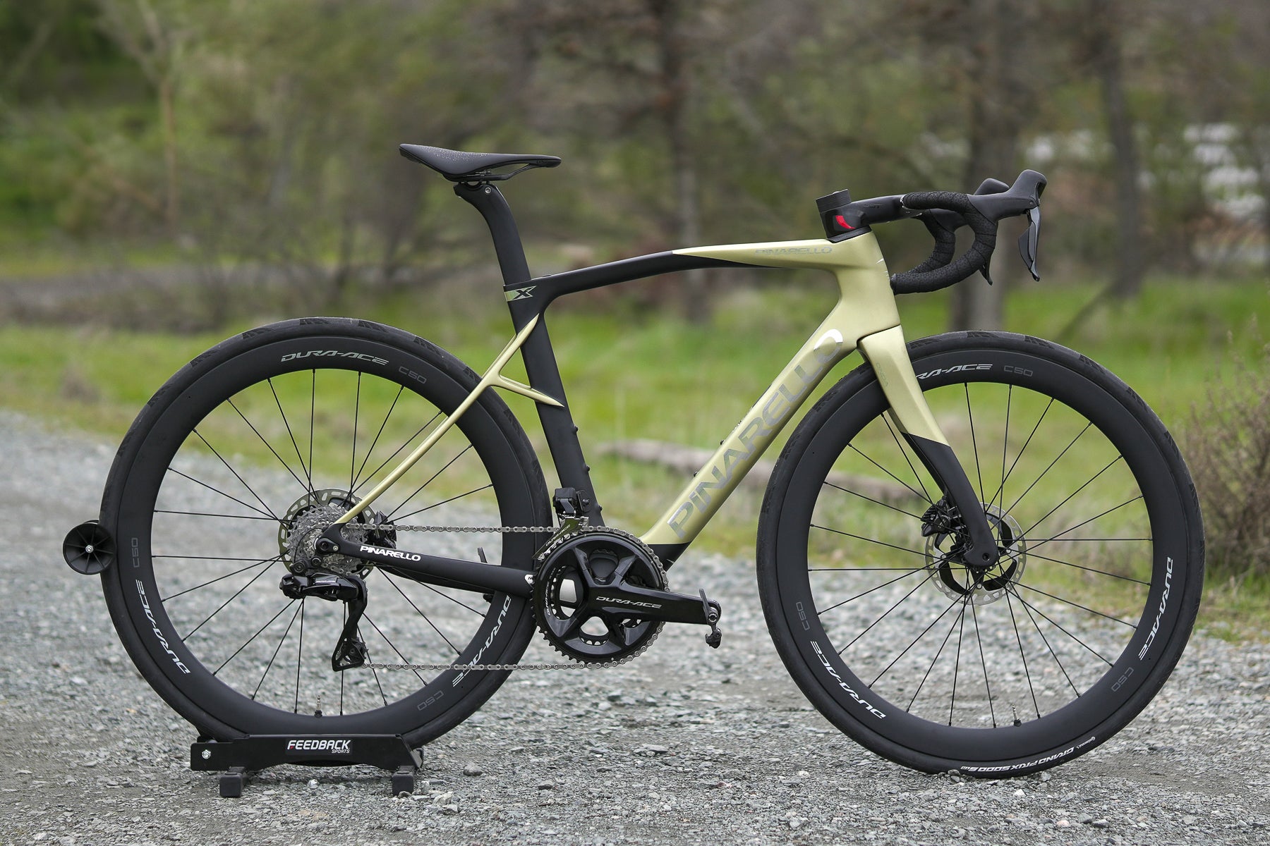 モスト　カーボンホイール　MOST PINARELLO Review: The Pinarello X9 Road Bike Merges Comfort and Speed, with