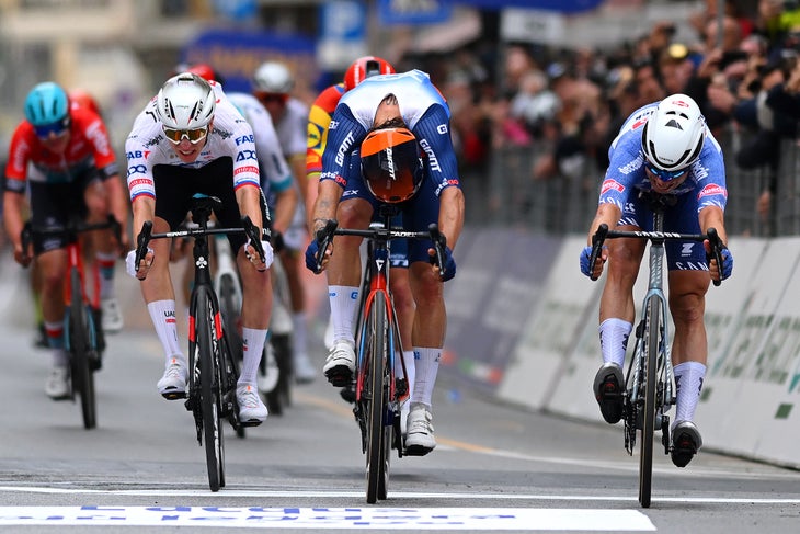 Sanremo, March 16 - Jasper Philipsen Team - Alpecin Team - Alpecin Team - Slovenia and UAE Tadej Pogacar (L), Australia and Team Jayco 288 km Sanremo / #UCIH / 16 March 2024 in Italy in Sanremo. (By Dario Belingher / Getty Imagheri) picture)