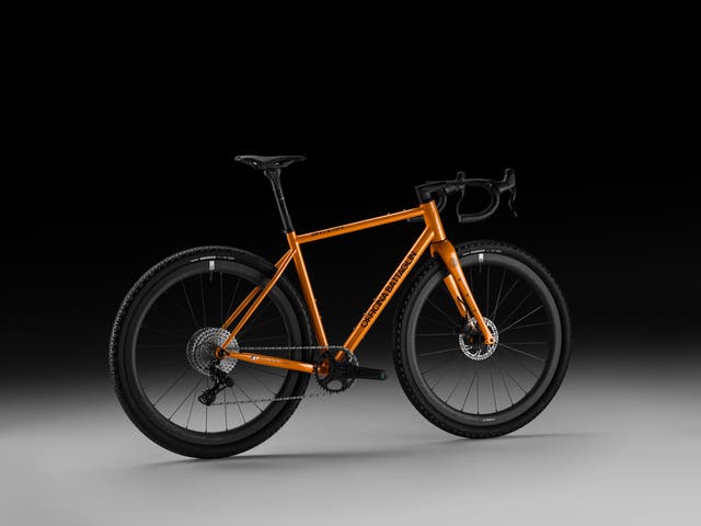 This Week in Tech: New Shoes from Rapha and Trek, Titanium Cranks, and Maap Debuts New Kit