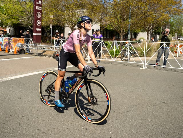 Stephens, Lange Survive Chaos to Solo to US Gravel National Titles