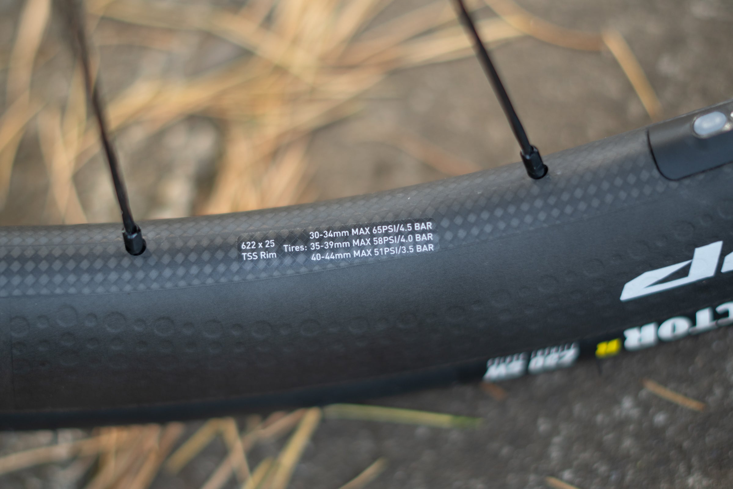 Zipp 303 SW