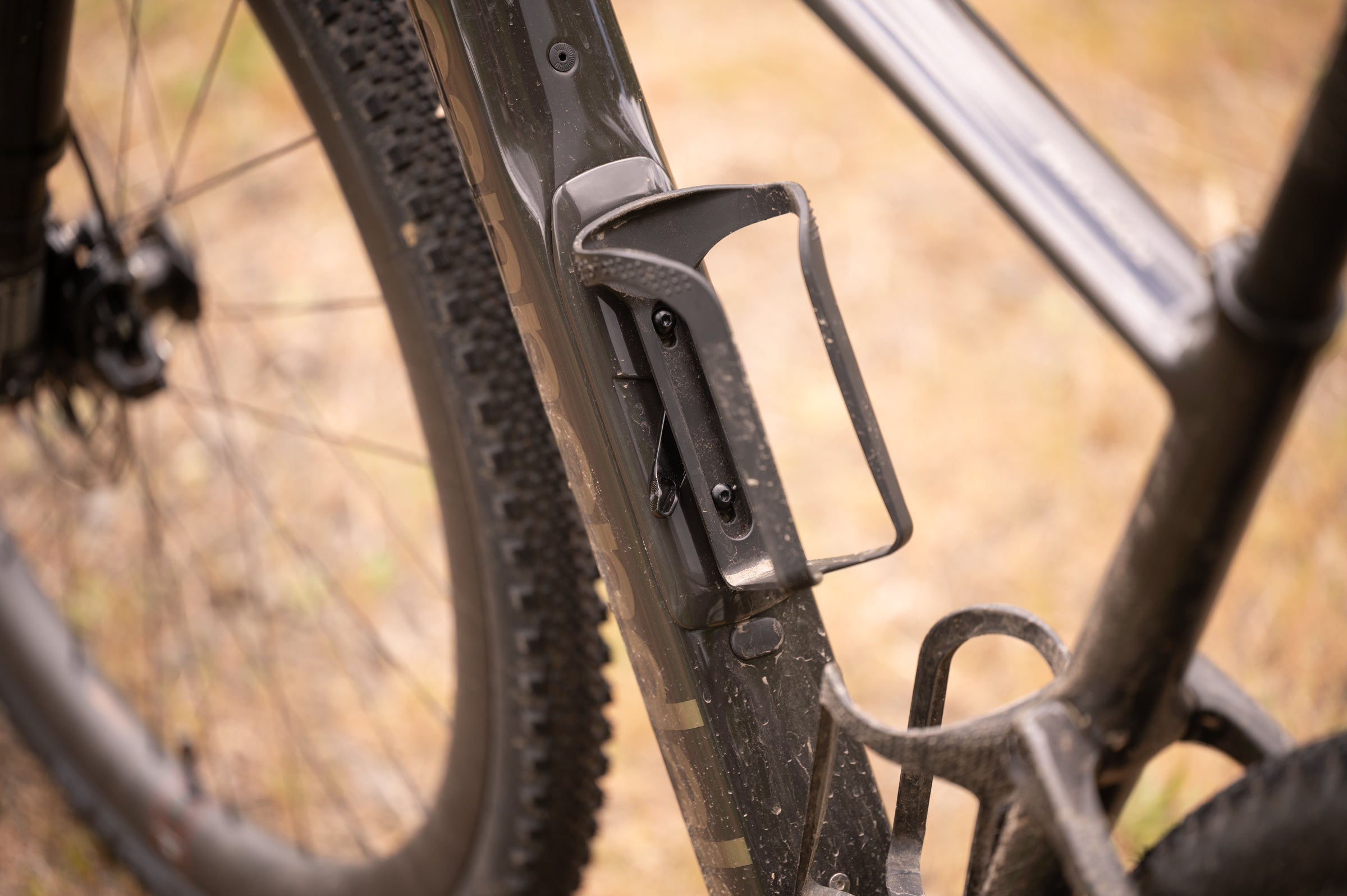 Cannondale Topstone frame storage