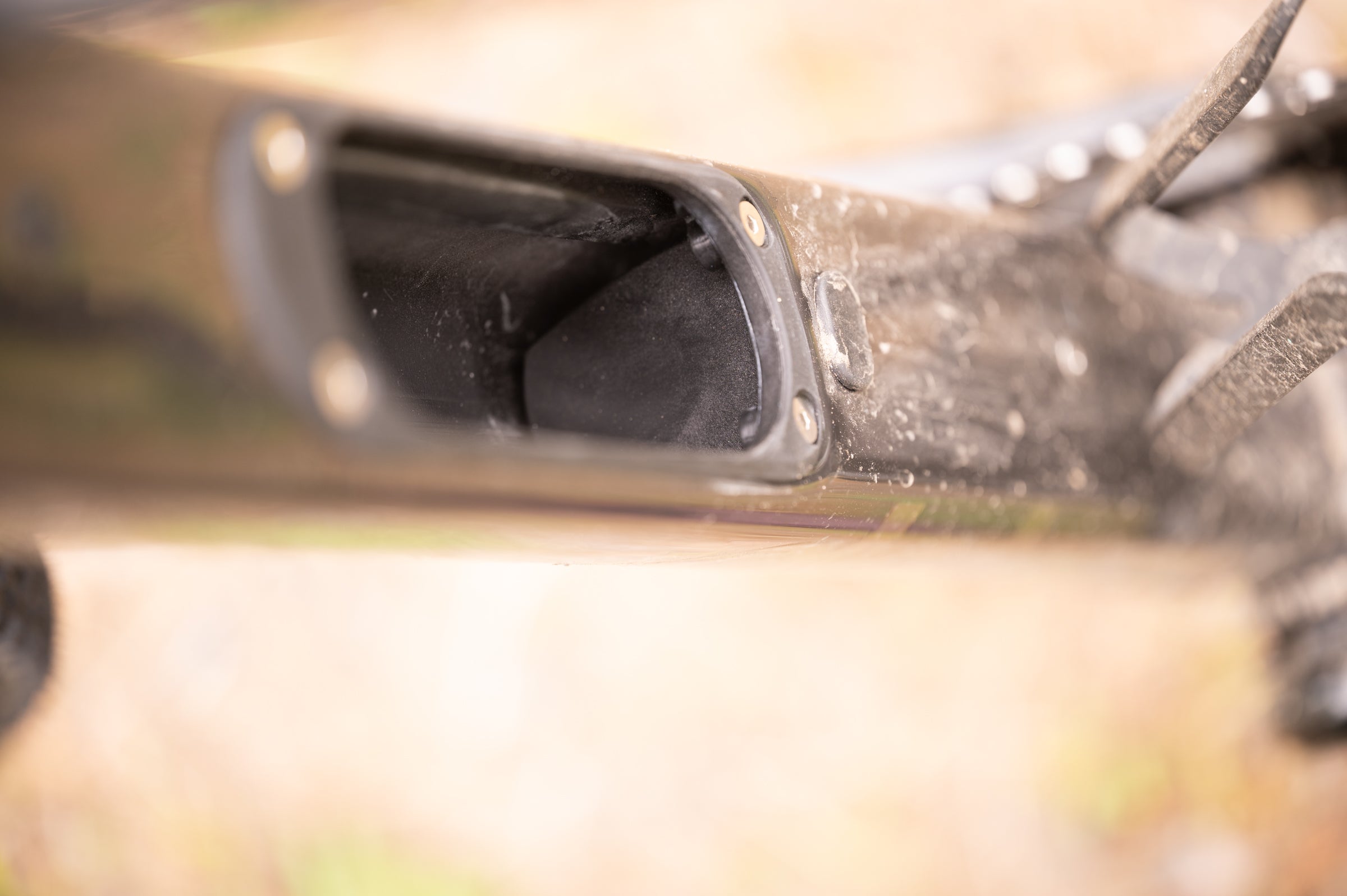 Cannondale Topstone frame storage