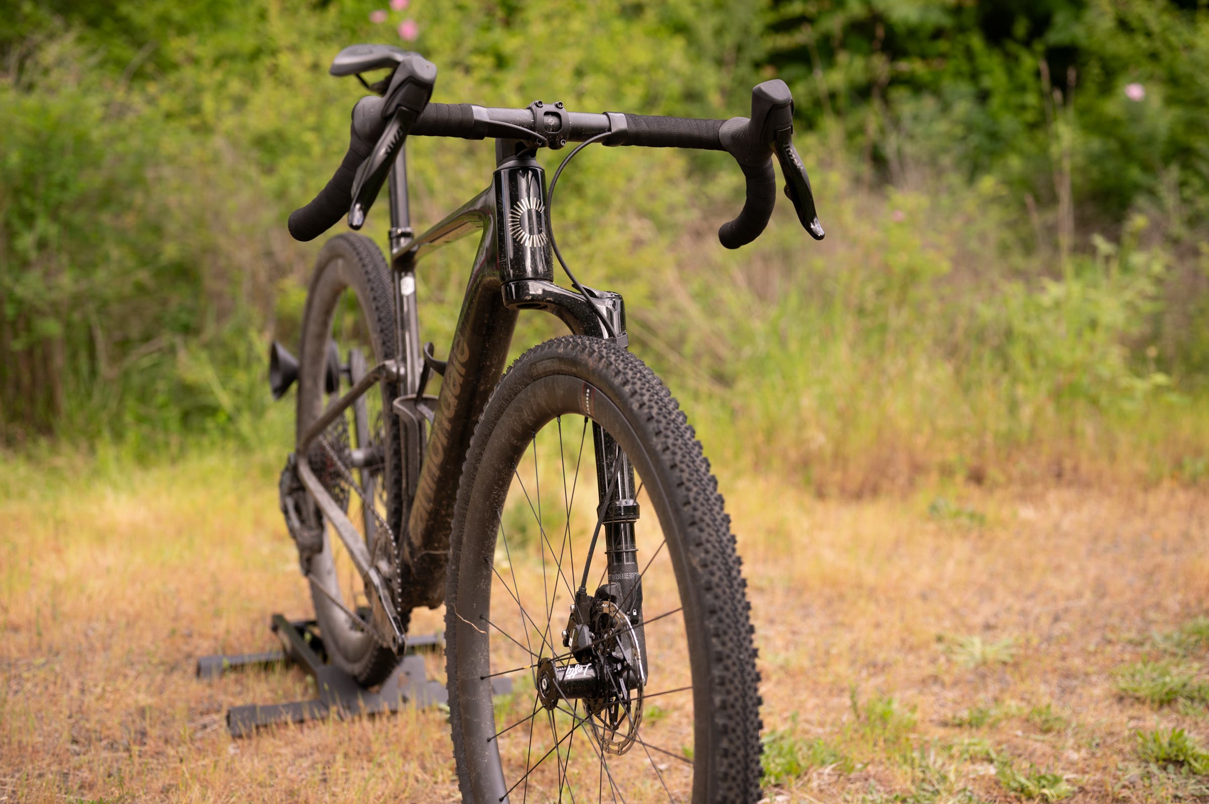 First Ride: The Cannondale Topstone Lefty Is a Gravel Race Bike