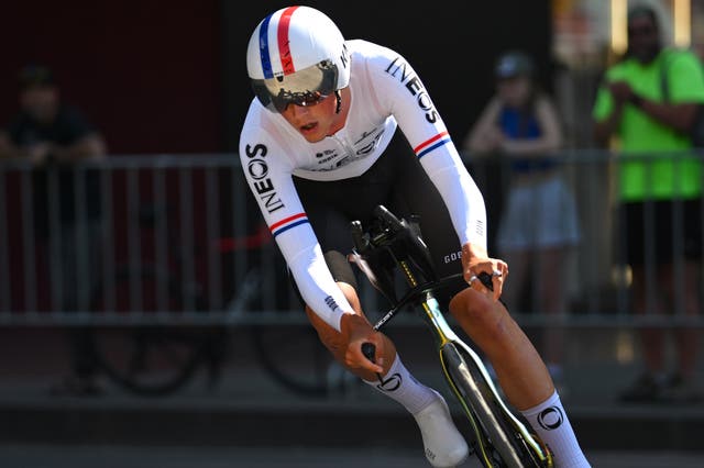 Giro d’Italia Stage 2: Primož Roglič Grabs Pink Jersey, Tarling Lands First Grand Tour Stage Win by 0.24 of a Second