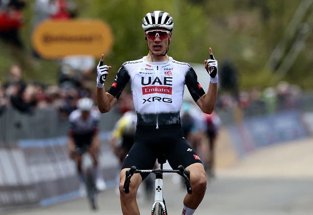 Giro d'Italia Stage 7: Ayuso Rockets to Mountaintop Win in GC Showdown, Roglič Gapped but Gains Pink Jersey