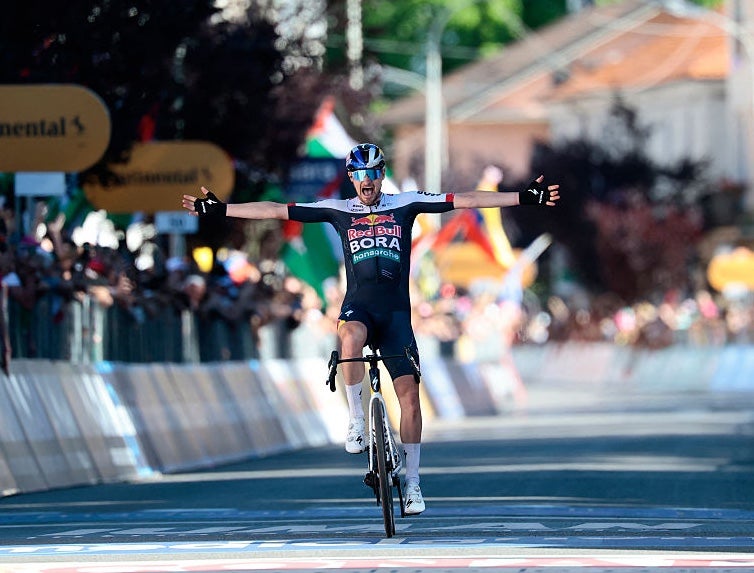 Giro d'Italia Stage 18: Denz Bullies Breakaway Rivals with 17km Attack, Race for Pink Hits Pause