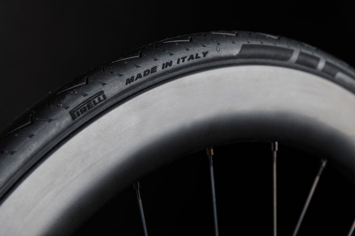 Pirelli Cinturato Evo TLR Reifen 2025-3