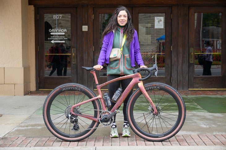 Axelle Dubau Prevot Pinarello Kiesbike Unbeschlossener Kies 2025-1