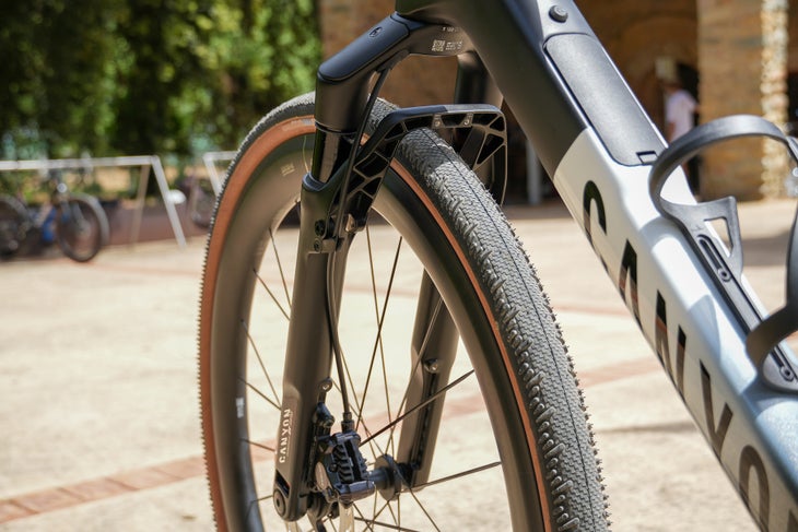 DT Swiss F123 Fork Canyon auf dem Fahrrad 04