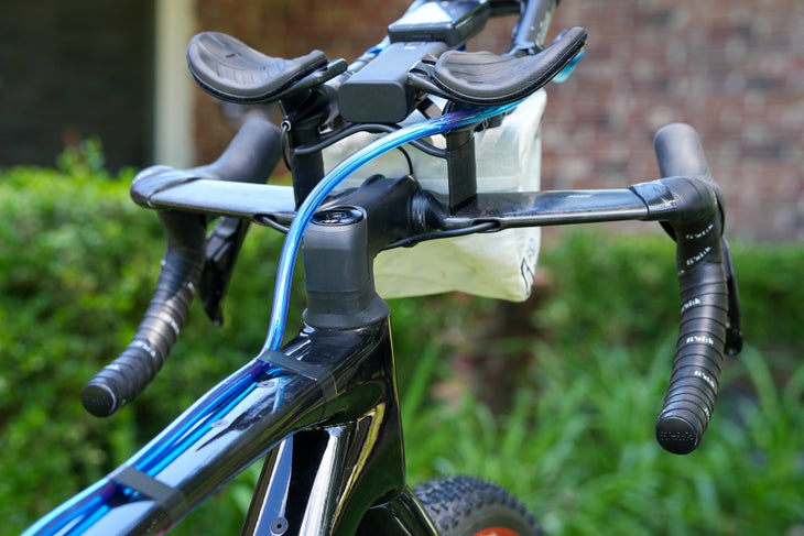 Lachlan Morton ungebundener Kies 2025 Bike Inspection-02