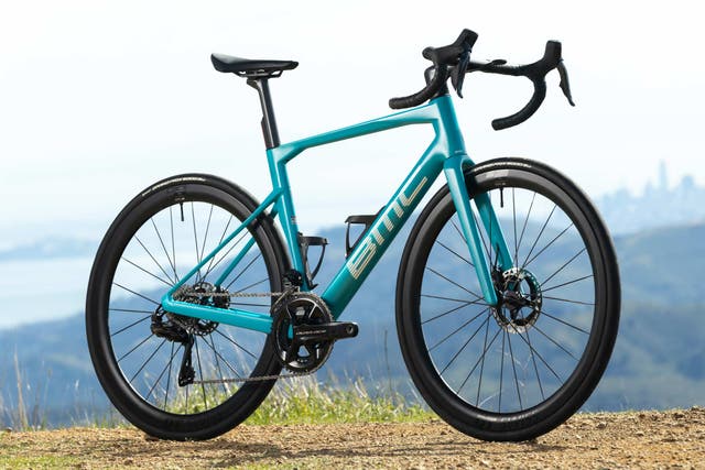 Review: The BMC Roadmachine Hits the High Notes