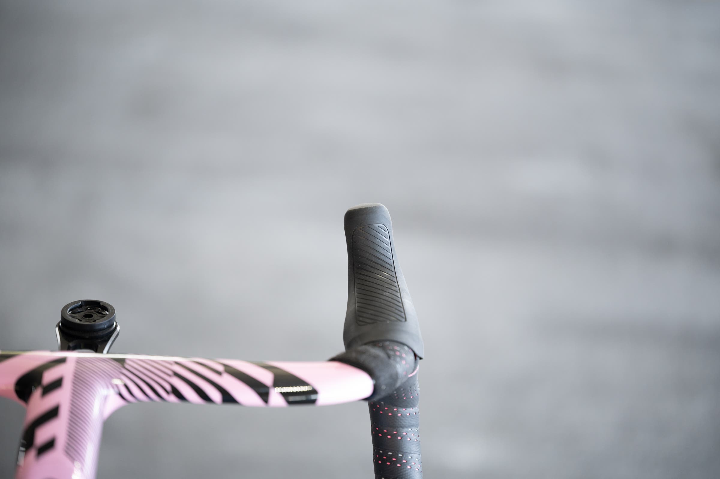 TRP Vistar controls on an Enve Melee