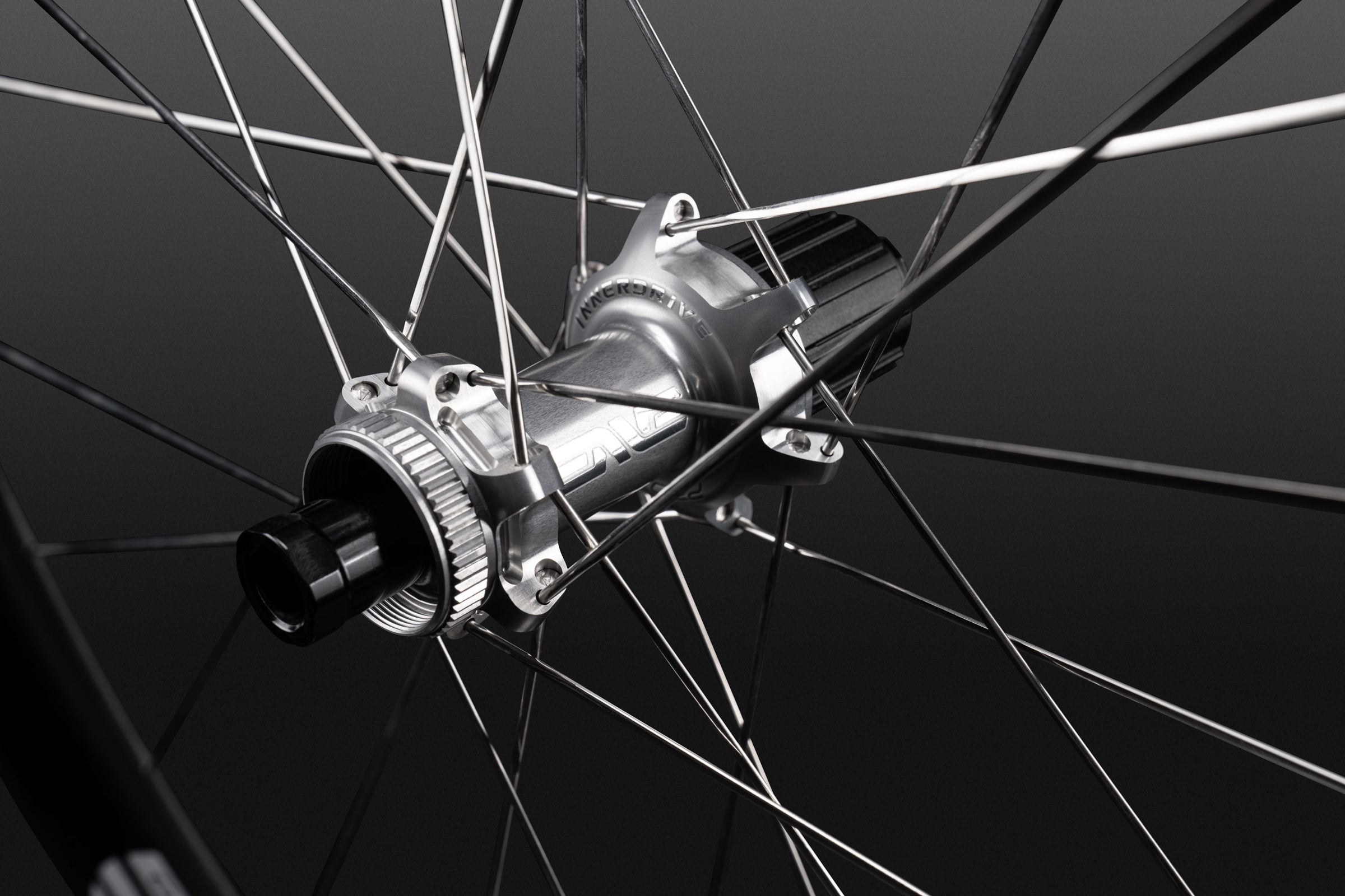 Enve SES 4.5 Pro Delivers a Double Take at 1295 Grams With a
