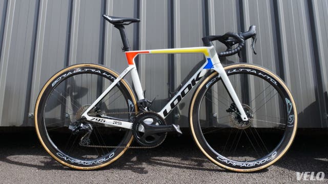 Video: Under the Hood with Cofidis' Campagnolo Super Record 13 Build