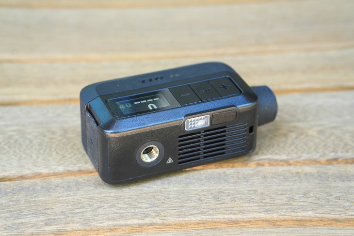 trek airrush electric pump-2